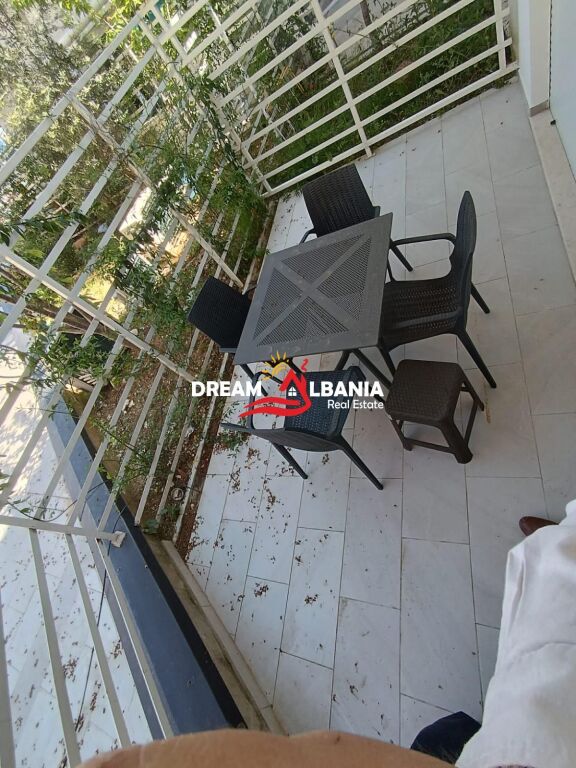 Affittasi appartamento 2+1 a Kodra e Diellit a Tirana (ID 42215529)