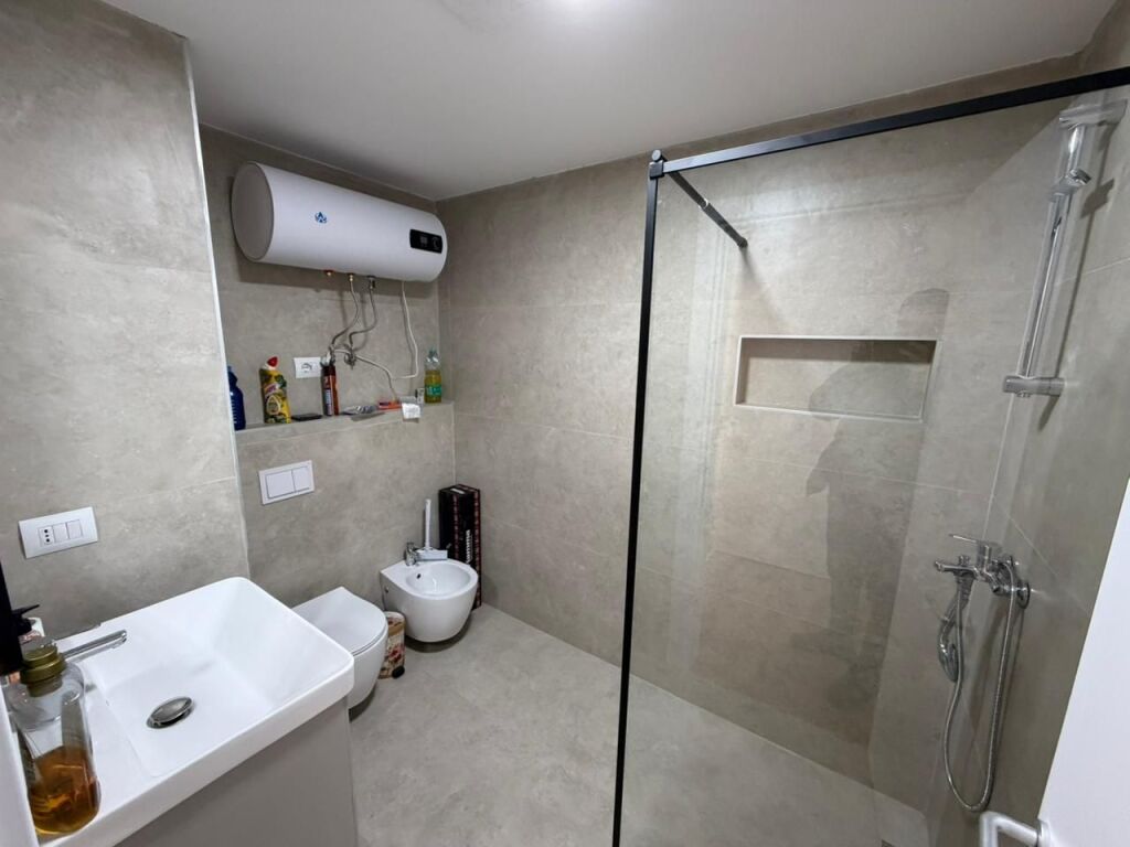 📣 AFFITTO SUPER Appartamento 2+1 Con 2 Bagni E Deposito 📍 Vicino Casa Italia ✨💶 Prezzo 750 Euro