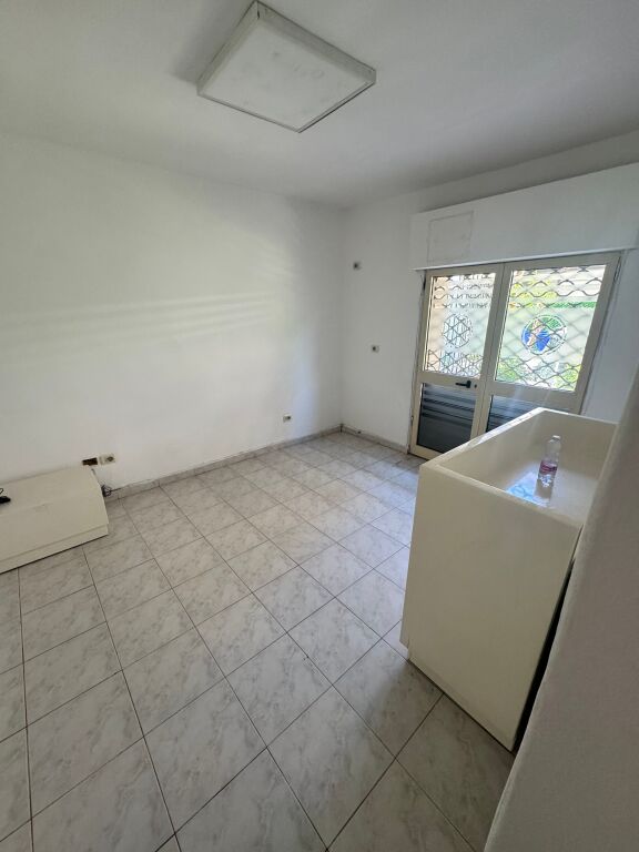 OFFICE SPACE FOR SALE MYSLYM SHYRI STREET NEAR THE DISTRICT COURT