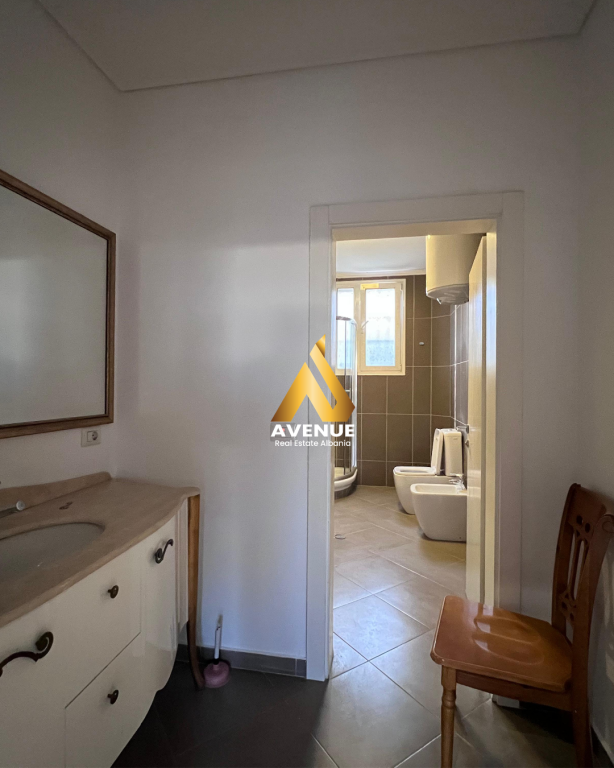 VILE ME QIRA - PRANE FRESKUT