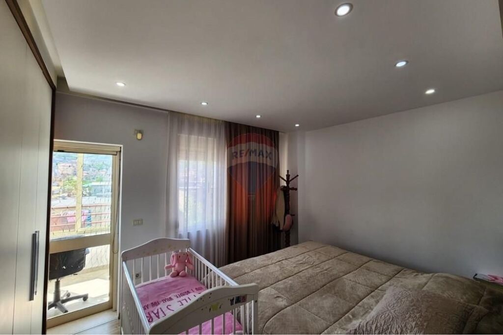 Apartament - Për Shitje - Rruga Irfan Tomini, Tiranë(ID: 530181004-987)