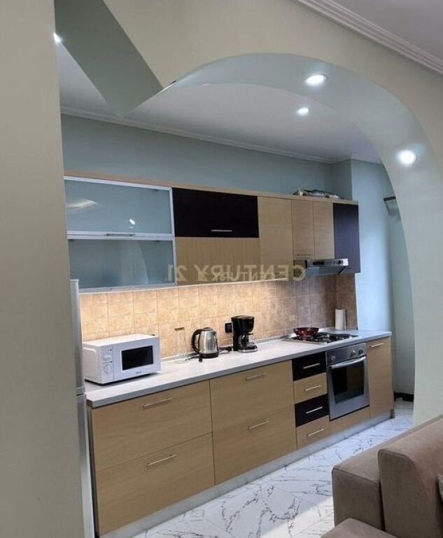 Apartament me qira 1+1 tek Sheshi Wilson , 