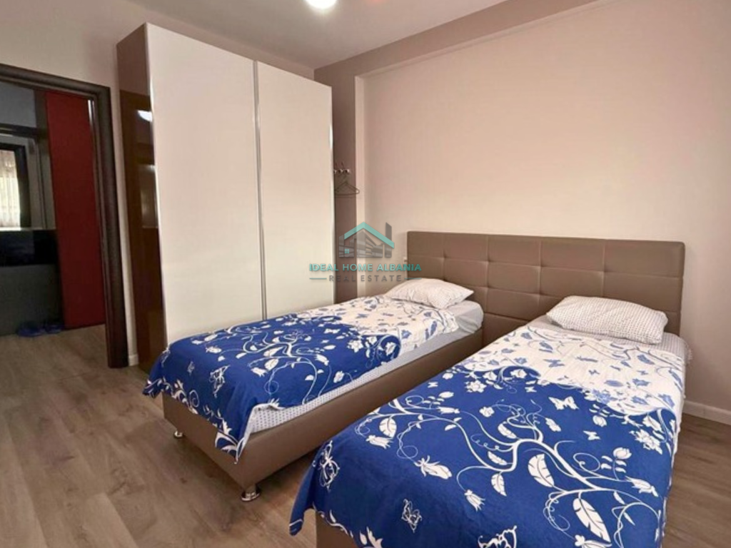 Apartament 2+1 Shitet – Rruga e Re, Vlore.