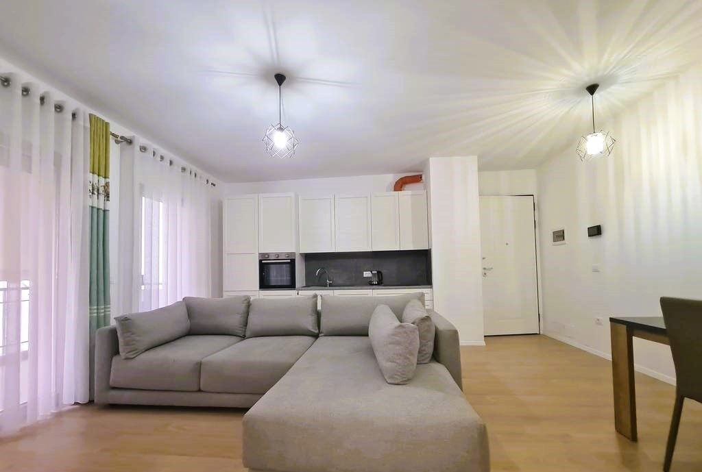 OFROJ PER QIRA APARTAMENT 1+1 NE KOMPLEKSIN DELIJORGJI!