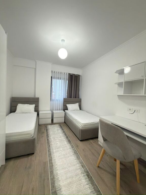 Affittasi 2+1+2+parcheggio RESIDENCA OASIS ASTIR 70.000 leke