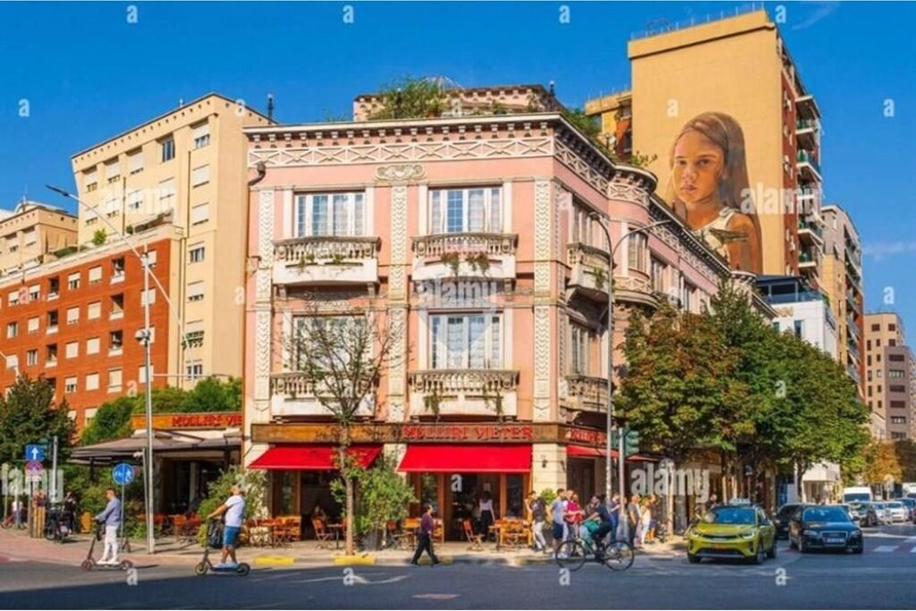 Dyqan - Për Qira - Rruga e Barrikadave, Tiranë(ID: 530551001-427)