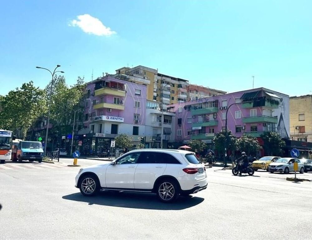 Apartament 2+1, 21 Dhjetori(ID: 530471002-1403)