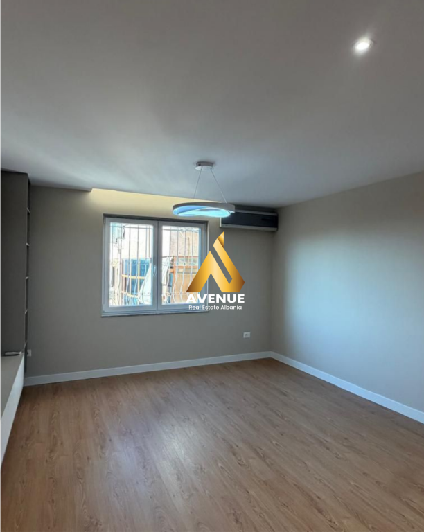 SHITET APARTAMENT 2+1 – Prane Kompleksi Usluga