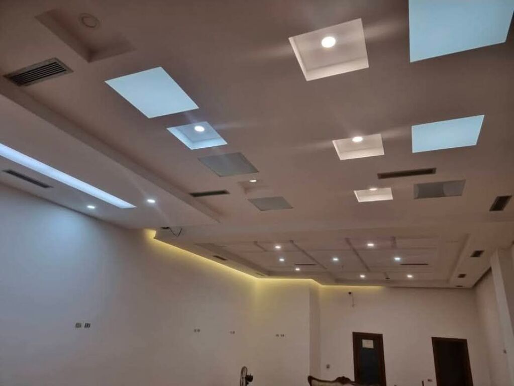 JEPET ME QERA DYQAN 80 M2 - Kthesa e Kamzes