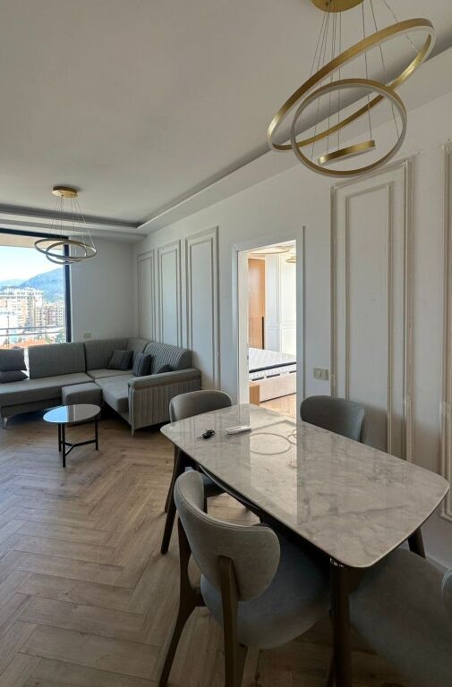 🏡 2+1 me qira – Golden Tower, Mine Peza, Tiranë