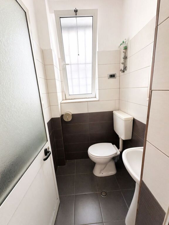 Ambient me qira te VASIL SHANTO