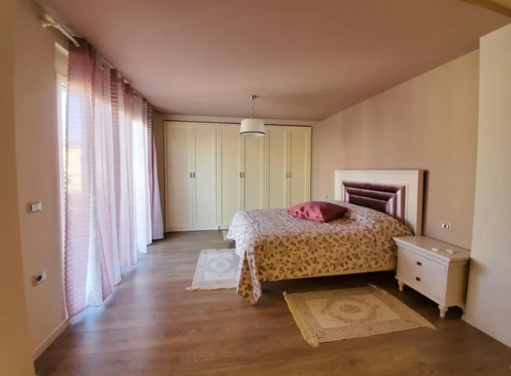 Vilë me Qira – Akacia Hills, TEG