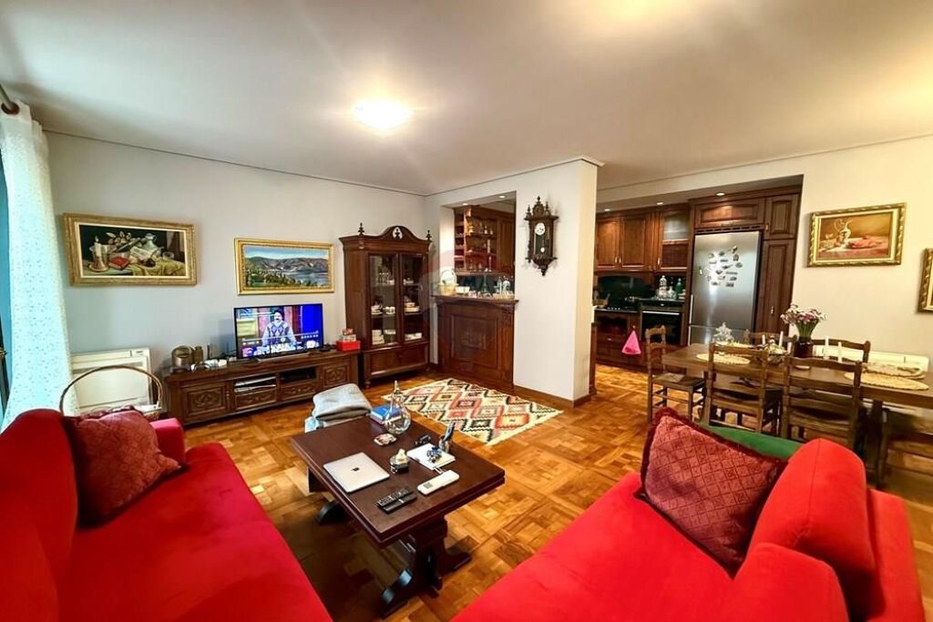 Apartament - Për Shitje - Rruga Ismail Qemali, Tiranë(ID: 530181053-721)