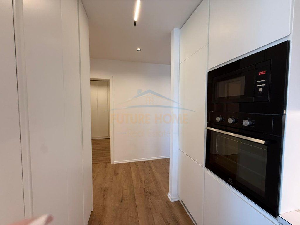 Qera,Apartament 2+1+2+Post Parkimi,Kodra e Diellit