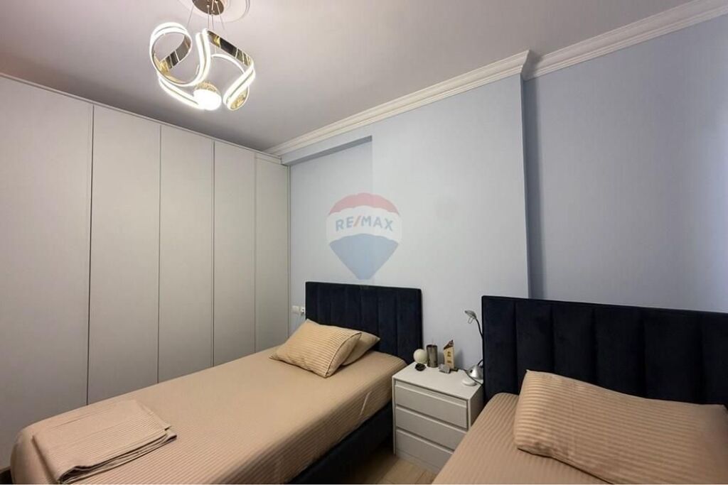 Apartament - Për Shitje