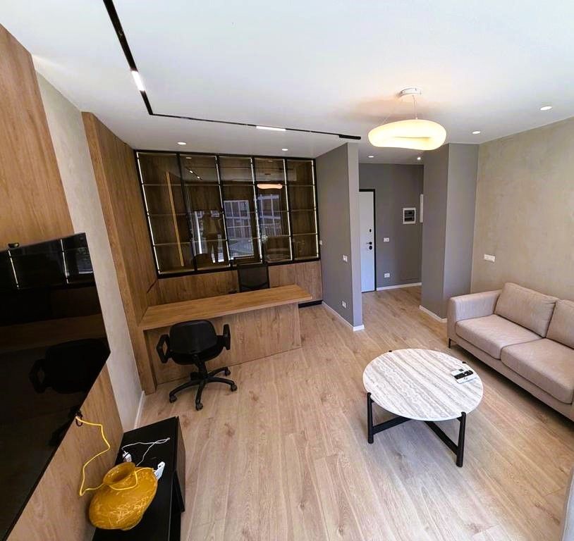 Jepet me qira zyre tek Lake View Residences!