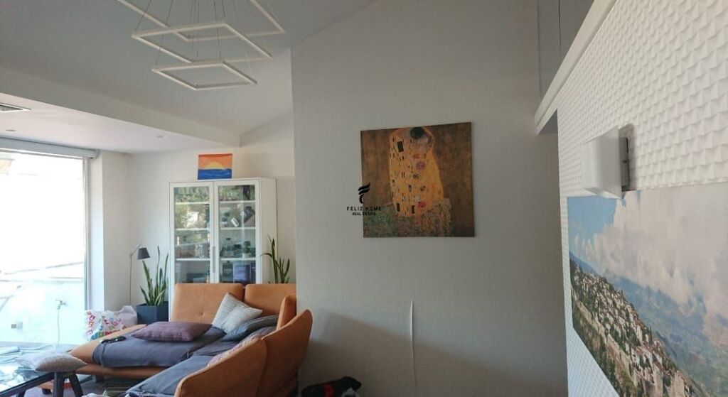 APARTAMENT ME QERA 4+1+3+VERANDE LIQENI I THATE 180.000 LEKE FH-70646