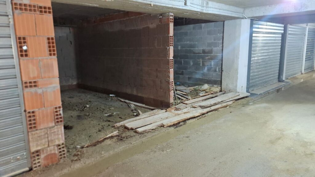 🚗 Garazh për Shitje | Ndërtim i Ri