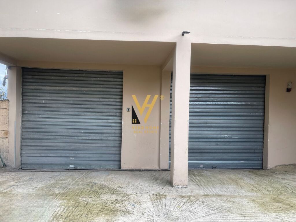 WAREHOUSE 100 M2 FOR RENT IN SAUK 50,000 LEKE