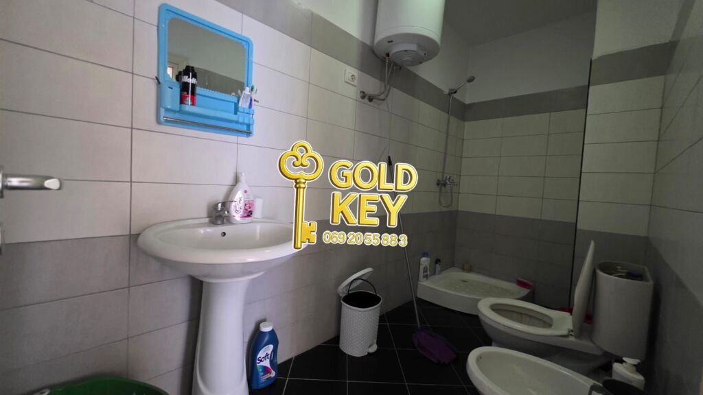 🏡 SHITET APARTAMENT 1+1 PRANË DETIT – SHKËMBI I KAVAJËS 🌊✨