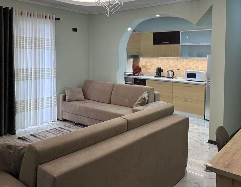 Apartament me Qera 1+1 te Sheshi Willson! 600 € /Muaj