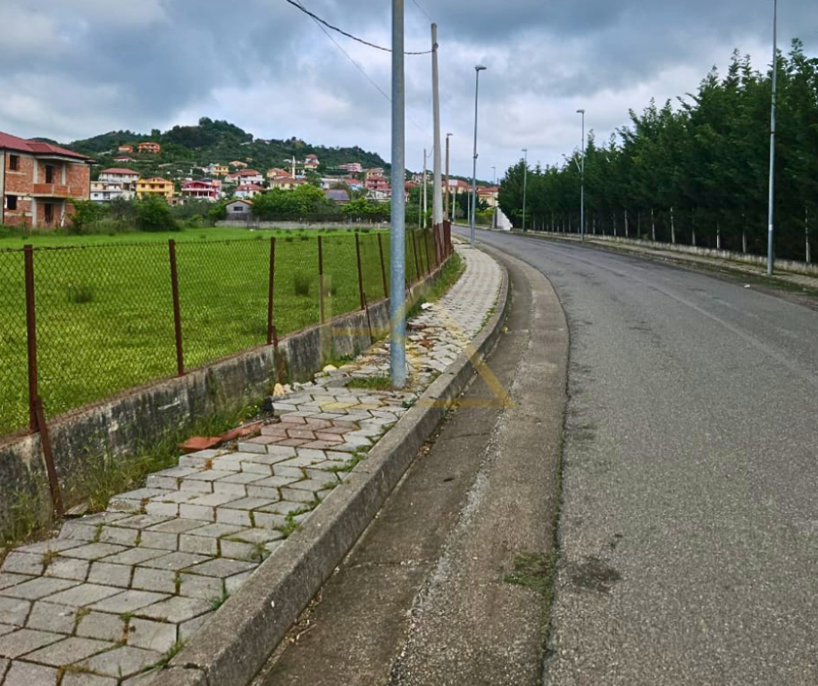 Okazion! Shitet Tokë – Vorë, Tiranë