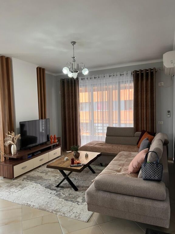 Appartamento 2+1+2 in vendita ad Astir