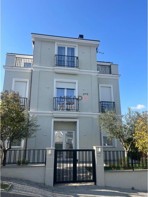 Jepet me Qira Vile 3 kateshe prane Tegut, Mjull Bathore!