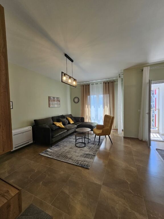 🏡 AFFITTASI APPARTAMENTO 2+1+2 – ZOGU I ZI