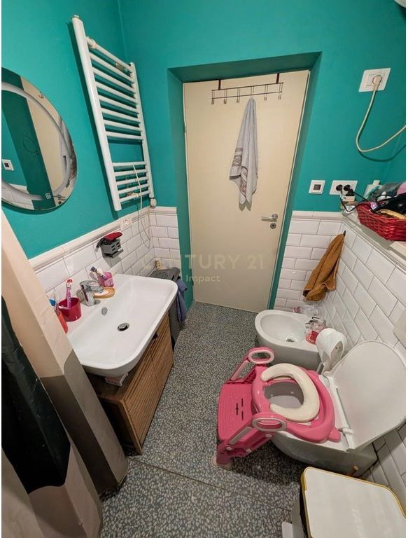 Apartament 2+1 Për Shitje në Ish Parku !