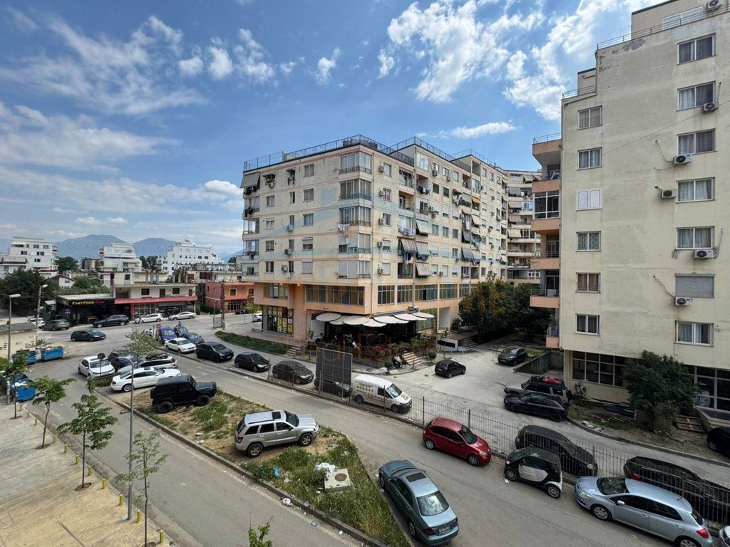 Rent, Apartment 2+1+Parking Space, Urban Gate, New Ring, Tirana