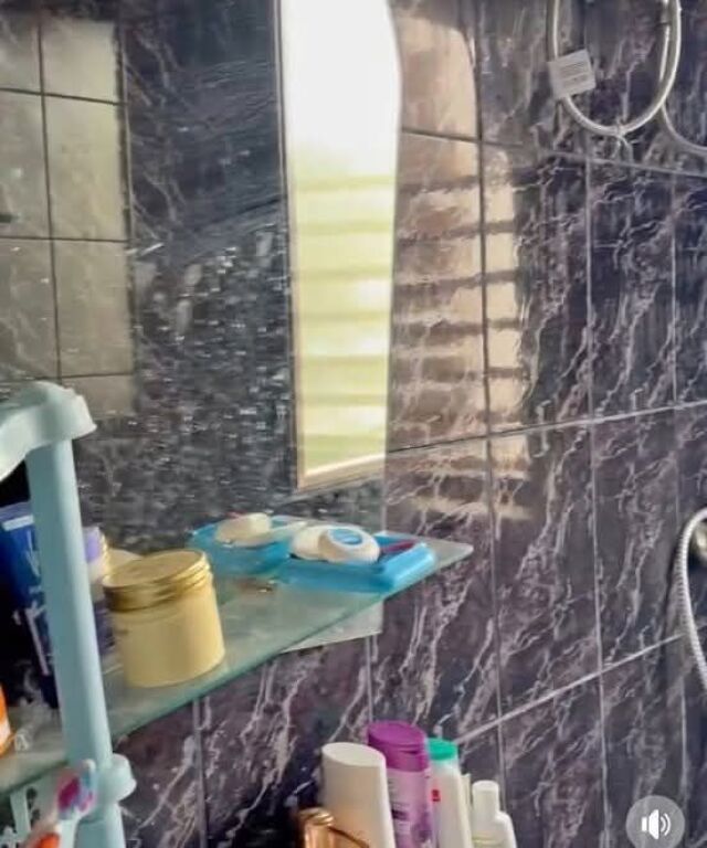 OKAZION: SHITET 2+1 NE QENDER, PAS 15-KATSHIT - TIRANE