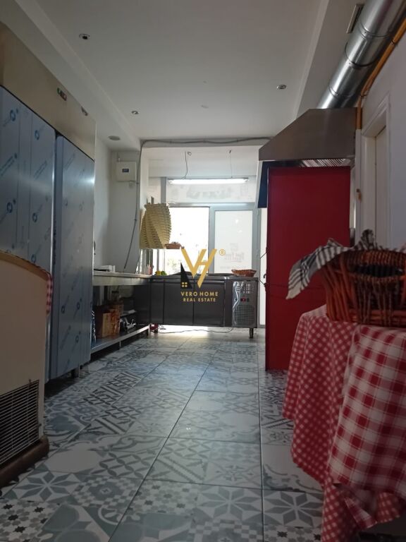 SHITET AKTIVITET BIZNESI PICERI TE BLV.BAJRAM CURRI 25.000 EURO