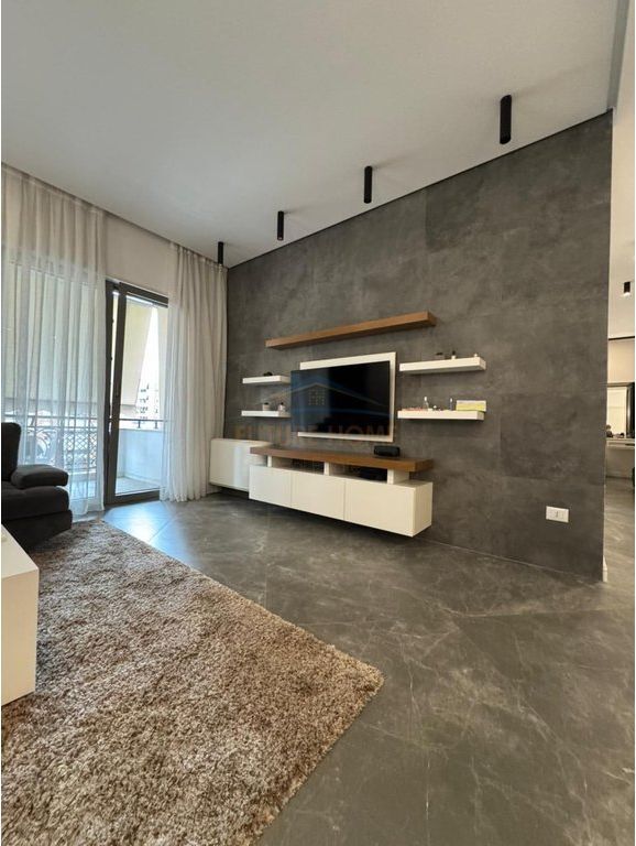 Qera, Apartament 2+1+2+Post Parkimi, Kompleksi Delijorgji, Tiranë.