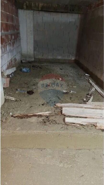 🚗 Garazh për Shitje – Kati 0 | Ndërtim i Ri,Lungomare prane Hannover