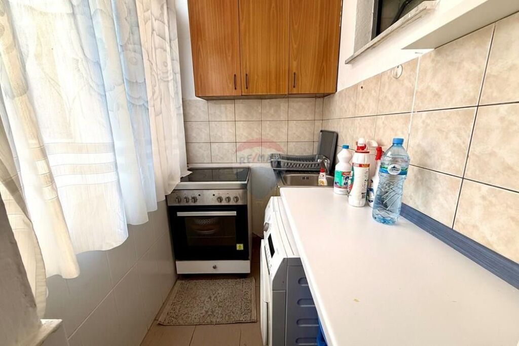 Garsoniere ne shitje, e mobiluar 99000 euro!