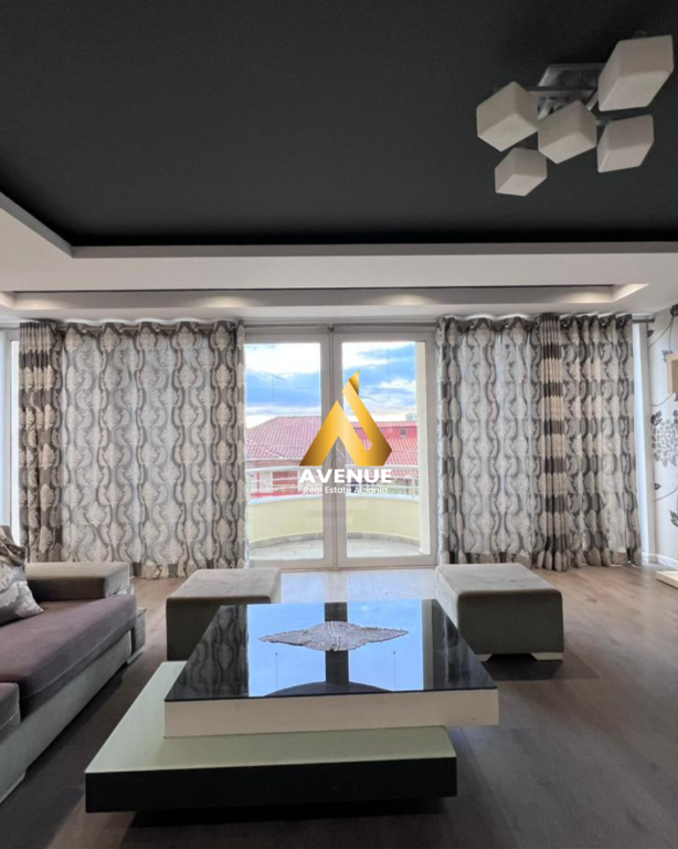 VILE ME QIRA - PRANE FRESKUT