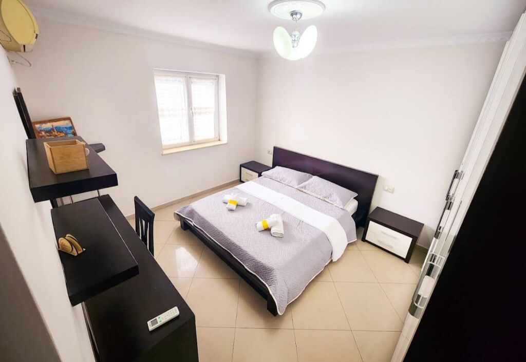 APARTAMENT 3+1 PER QERA TEK PAZARI I RI