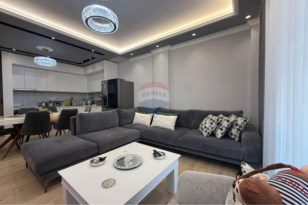 Apartament - Për Shitje