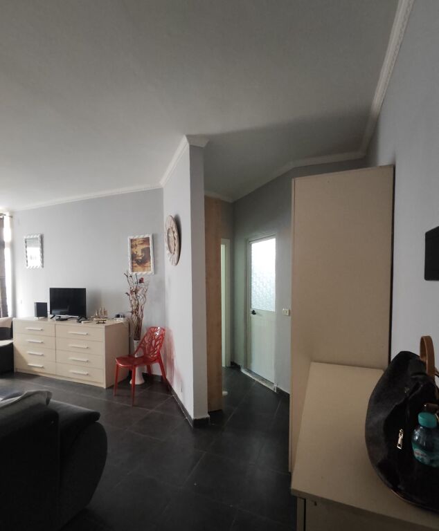 Affitto | Apartament 1 + 1 | Astir | 450 €/mese