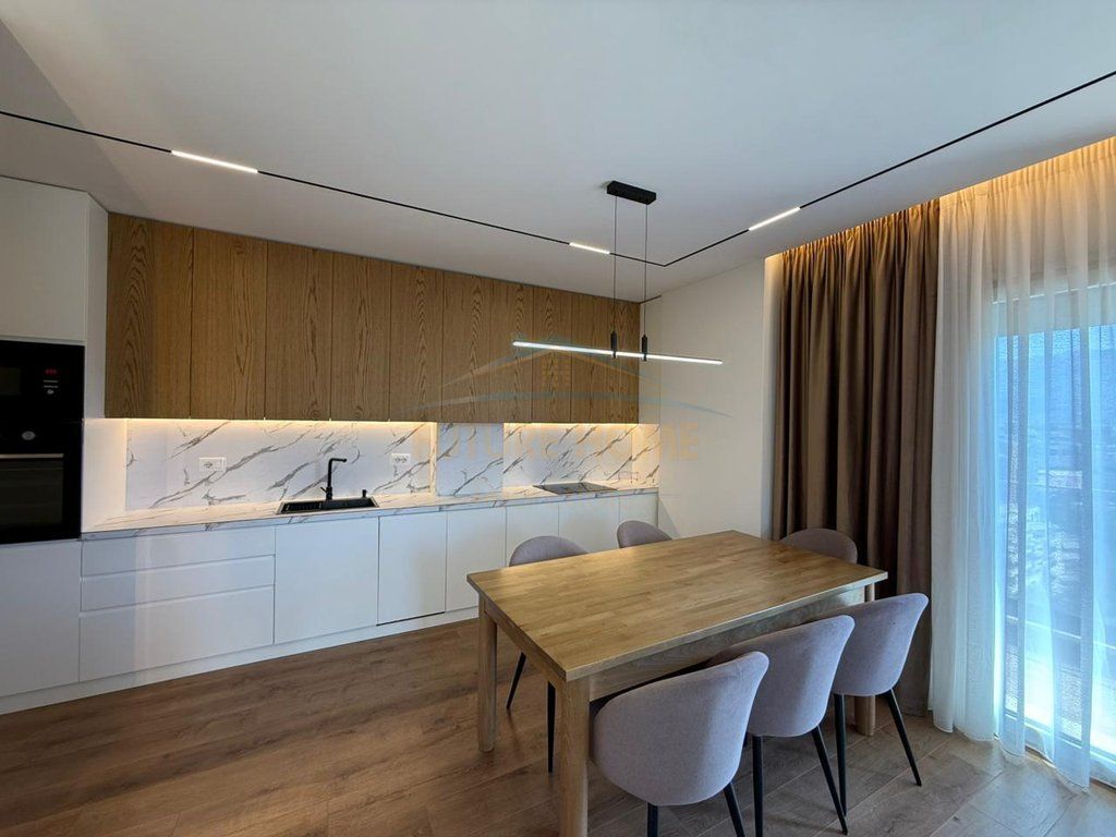 Qera,Apartament 2+1+2+Post Parkimi,Kodra e Diellit