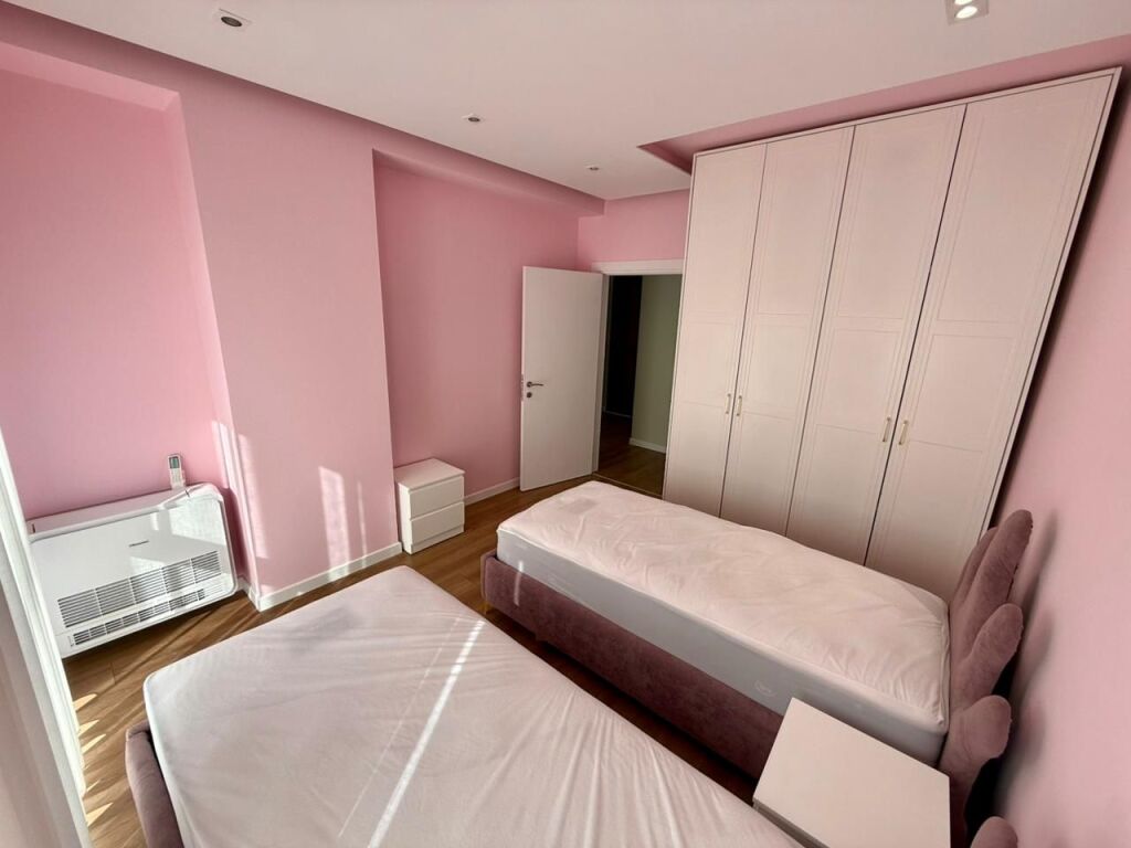 🏡 Jepet me qira Super Apartament 2+1 📍 Univers City, pranë QTU💶 Çmimi: 500 €🚗 Parkim i përfshirë