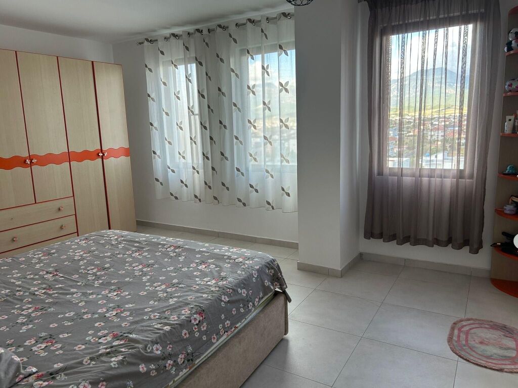 🏡 SHITET APARTAMENT 2+1 – BULEVARDI BLU, KAMËZ