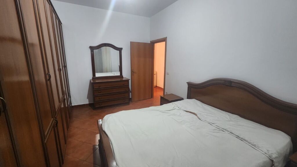 For rent Apartment 2+1, Irfan Tomini street near Kastrati Gas Station 600 thousand lek