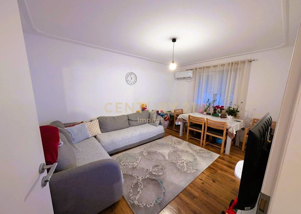 Apartament 2+1 Për Shitje në Ish Parku, Tiranë – 172,000€!