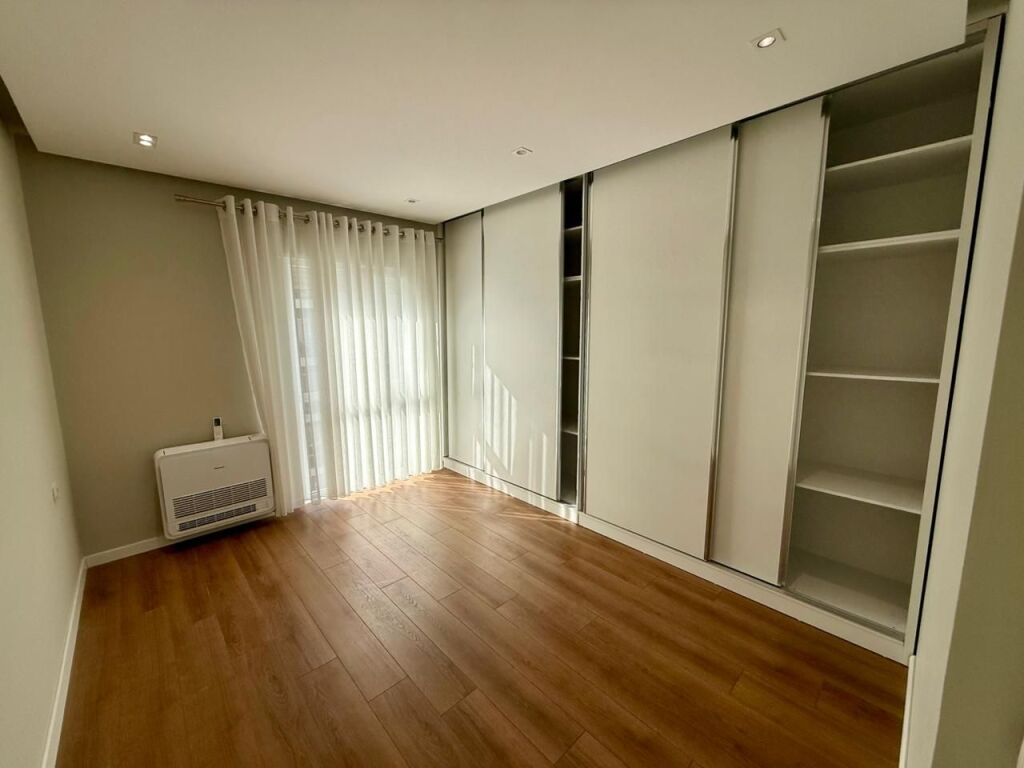 🏡 Jepet me qira Super Apartament 2+1 📍 Univers City, pranë QTU💶 Çmimi: 500 €🚗 Parkim i përfshirë