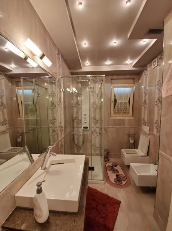 Vilë me Qira – Akacia Hills, TEG