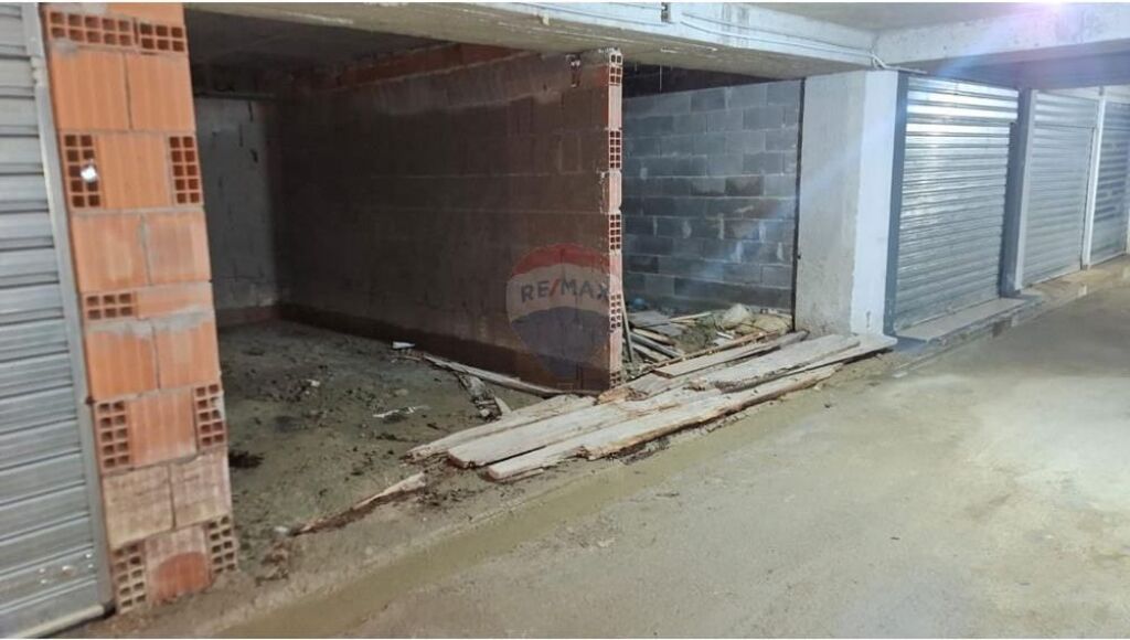 🚗 Garazh për Shitje – Kati 0 | Ndërtim i Ri,Lungomare prane Hannover