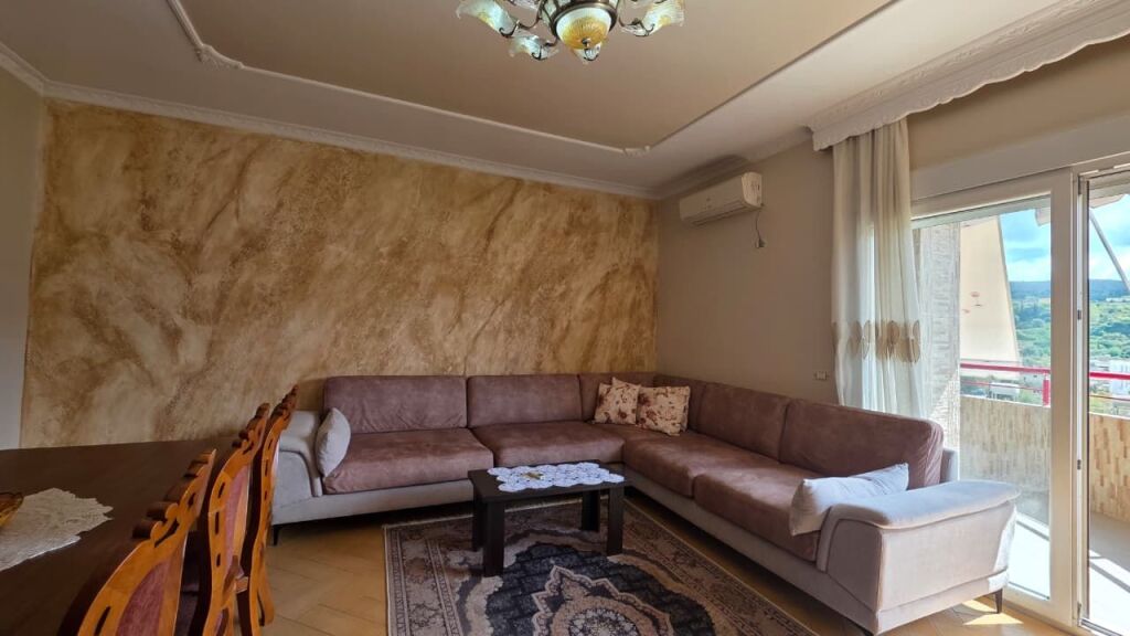 🏡 Apartament 3+1 për shitje pranë Conad, Vlorë