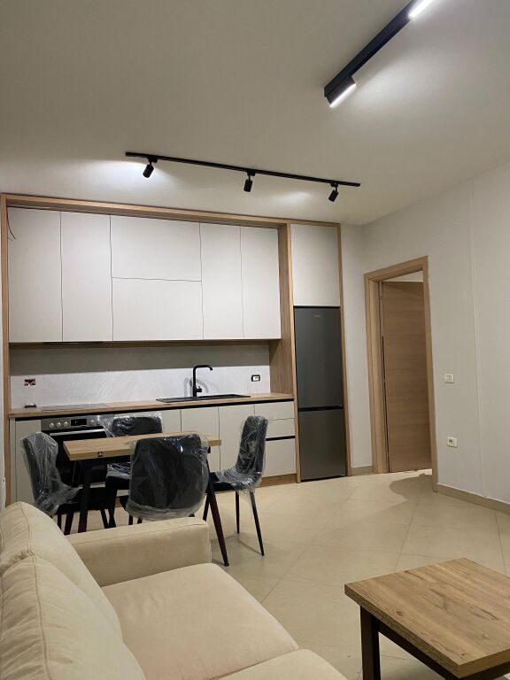 For rent 1+1 Peti St., Dry Lake